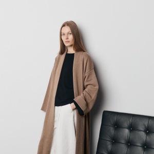 Cardigan lung Mera maro