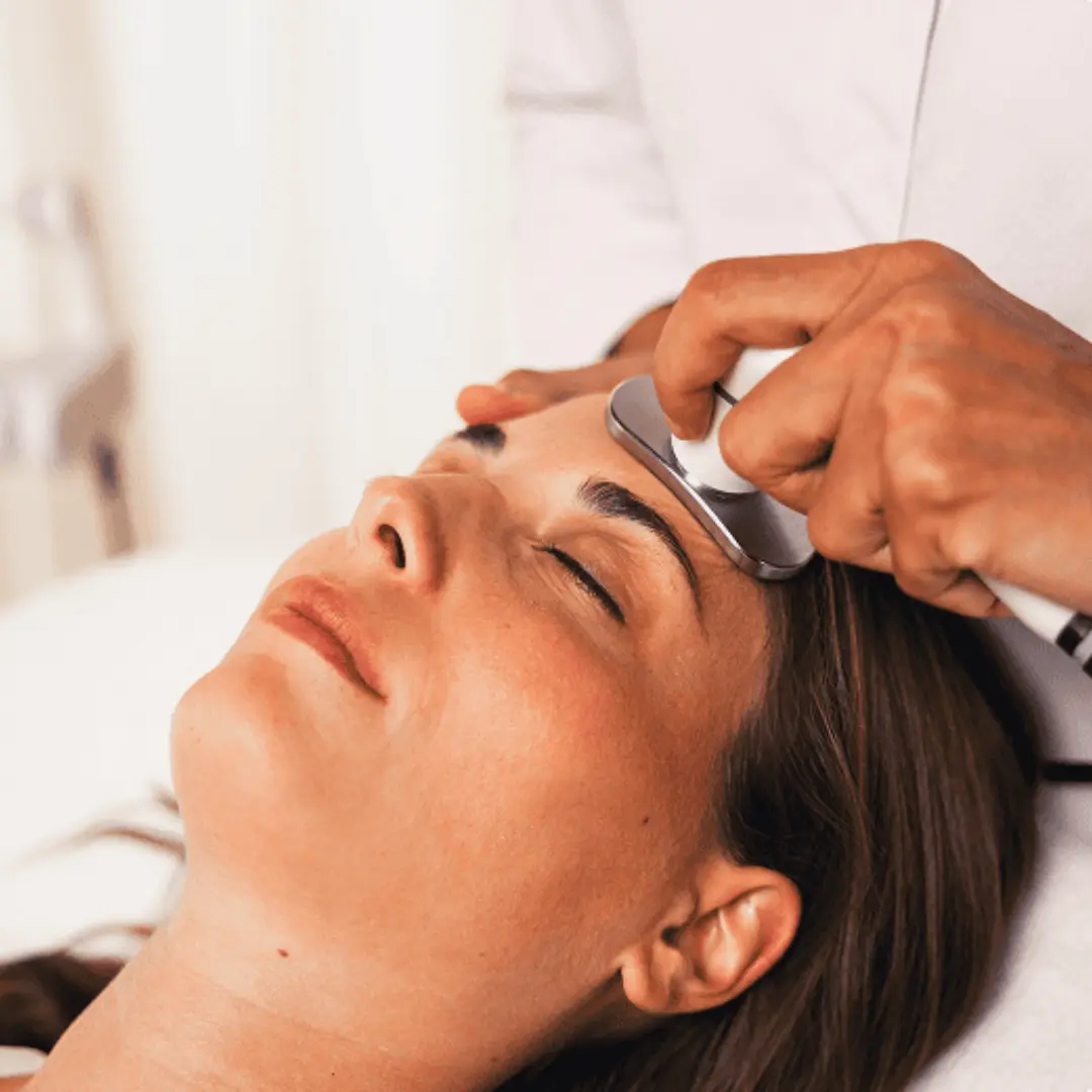 Hera Novasonix tratament facial pentru luminozitate si fermitate
