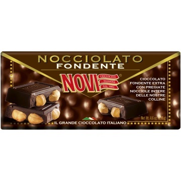 Ciocolata extra neagra cu bucati de Alune (fara gluten) 130g - Novi