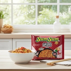 Yum Yum Supa instant cu Pui la gratar 70g