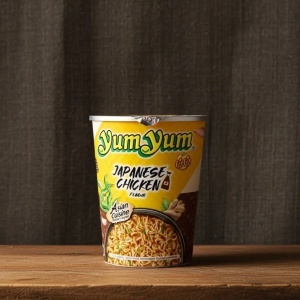 Yum Yum Tăiței Instant, Shoyu Japonez de Pui 70g