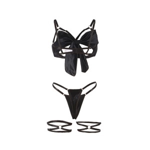 Set Lenjerie Intimă Negru Subblime – Sutien cu Cupe Deschise, Fundă Fundal, Tanga și Portjartier (S/M) - Img 10