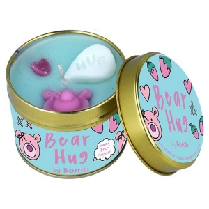 Lumanare parfumata Bear Hug Bomb Cosmetics