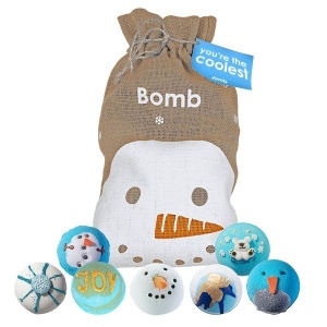 Set cadou You're The Coolest Hessian Sack, 7 produse, Bomb Cosmetics