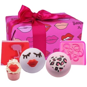 Set cadou Lip Sync Bomb Cosmetics