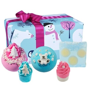 Set cadou Worth Melting For 5 produse, Bomb Cosmetics