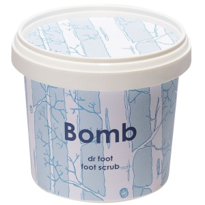 Exfoliant picioare cu mentă și ceai Dr Foot Foot Bomb Cosmetics 365 ml
