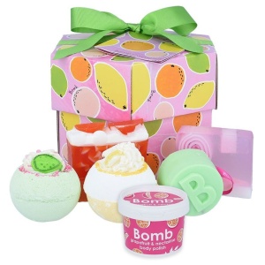 Set cadou Fruit Basket Hexagonal, Bomb Cosmetics