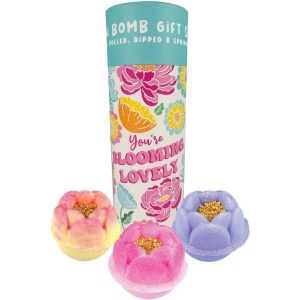 Set cadou You're a Total Bomb Babe Tube Bomb Cosmetics