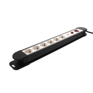 Well – Prelungitor 6 prize, 5m, cu protecție, cablu 3×1.5 mm² - Img 2