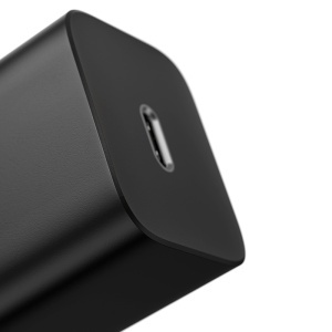 Încărcător rețea PD 20W 3A USB Tip C – Lightning 1m BASEUS – negru_enervolt.ro