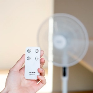 TAURUS Ventilator cu picior Ice Brise by enervolt.ro