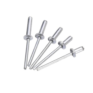 Комплект нитове FIXTEC 4x10mm 500 броя