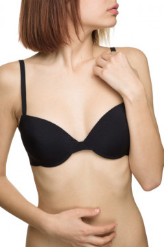 Sutien negru cu armatura