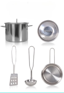 Bucatarie din Lemn Montessori, Set Modern cu Accesorii pentru Gatit, Elemente Detasabile, Set Ustensile, Cuptor cu Butoane, Masina De Spalat, Plita, Microunde si Chiuveta, 88x60x30 cm 3+ Ani - Img 3