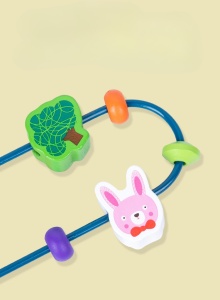 Jucarie din Lemn cu Margele pe Circuit, Puzzle Educativ cu Animale Pentru Dezvoltarea Motricitatii Copiilor de 1-3 Ani - Img 2