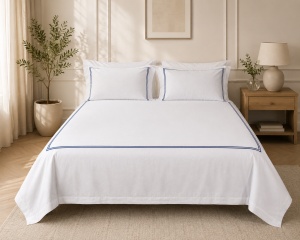 Lenjerie de Pat MĚISO cu Chenar Albastru 240x260 cm din Bumbac 100% TC250