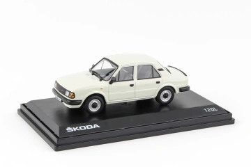 Škoda 120L (1984) 1:43 - Alb Ledová - Img 3