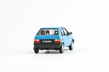 Škoda Favorit 136L (1988) 1:43 - Albastru Jadran - Img 4