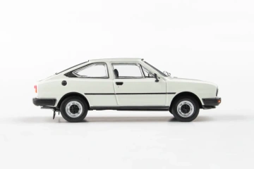 Škoda Garde (1982) 1:43 - Alb Ledová - Img 4