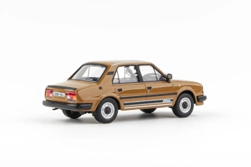 Škoda 120L (1984) 1:43 - Tabáková - Img 2