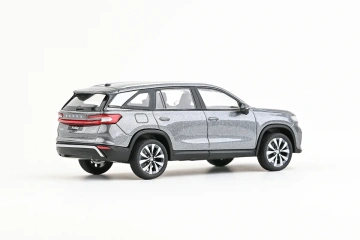 Škoda Kodiaq II (2023) 1:43 - Gri Graphite Metalíza - Img 2
