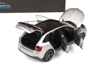 Škoda Rapid Spaceback (2013) 1:18 - Argintiu Metalizat - Img 4