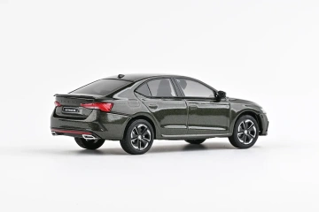 Škoda Octavia IV RS (2020) 1:43 - Verde Khaki Metalíza - Img 2