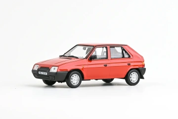 Škoda Favorit 136L (1988) 1:43 - Roșu Korálová