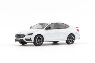 Škoda Octavia IV RS (2020) 1:43 - Alb Moon Metalíza