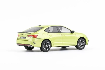 Škoda Octavia IV RS (2020) 1:43 - Verde Pistachio Metalíza - Img 2