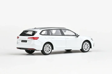 Škoda Superb IV Combi (2023) 1:43 - Alb Purity - Img 2