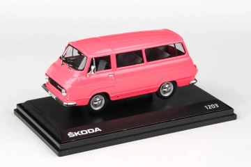 Škoda 1203 (1974) 1:43 - Růžová Matná - Img 3