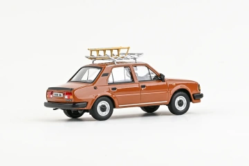 Škoda 120L (1984) 1:43 - Skořicová Maro - Img 2