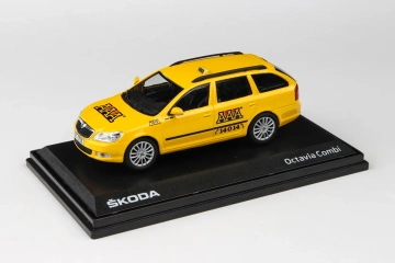 Škoda Octavia II FL Combi (2008) 1:43 - AAA Taxi - Img 3
