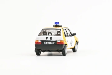 Škoda Favorit 136L (1988) 1:43 - VB - Img 4