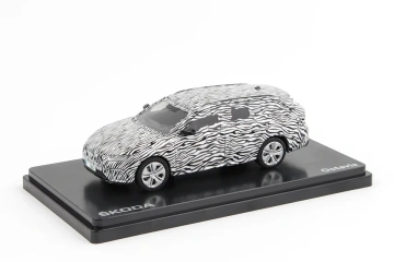 Škoda Octavia IV Combi RS (2020) 1:43 - Maskovaný Prototyp - Img 4