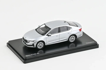 Škoda Octavia IV FL (2024) 1:43 - Argintiu Brilliant Metalíza - Img 3