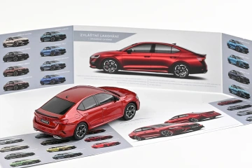 Škoda Octavia IV RS (2020) 1:43 - Portocaliu Cayenne Metalíza - Img 3
