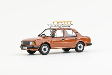 Škoda 120L (1984) 1:43 - Skořicová Maro