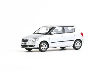 Škoda Fabia II (2006) 1:43 - Argintiu Brilliant Metalíza