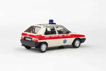 Škoda Favorit 136L (1988) 1:43 - OÚNZ Praha 1 - Img 2