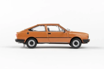 Škoda Garde (1982) 1:43 - Bronzová Metalíza - Img 4