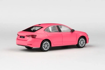 Škoda Octavia IV (2020) 1:43 - Růžová - Img 2