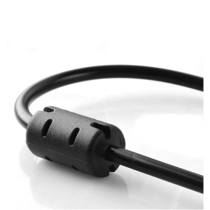 Detaliu adaptor audio USB 2.0 cu doua porturi jack 3.5mm