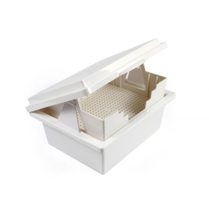 Cutie sterilizare instrumentar cu sita si capac 3L