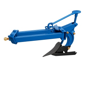 Plug agricol albastru ajustabil pentru tractor