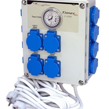 G-Systems Timer Box 12 x 600W – Controler industrial pentru iluminat horticol cu temporizare, monofazic, 3 cabluri de alimentare