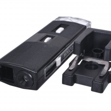 Microscop cu lumină încorporată 60x – 100x
