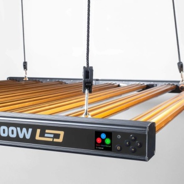 Dimlux Xtreme Series LED 1000W + NIR - lampă horticolă led cu spectru ajustabil, PPF 3059 μmol/s